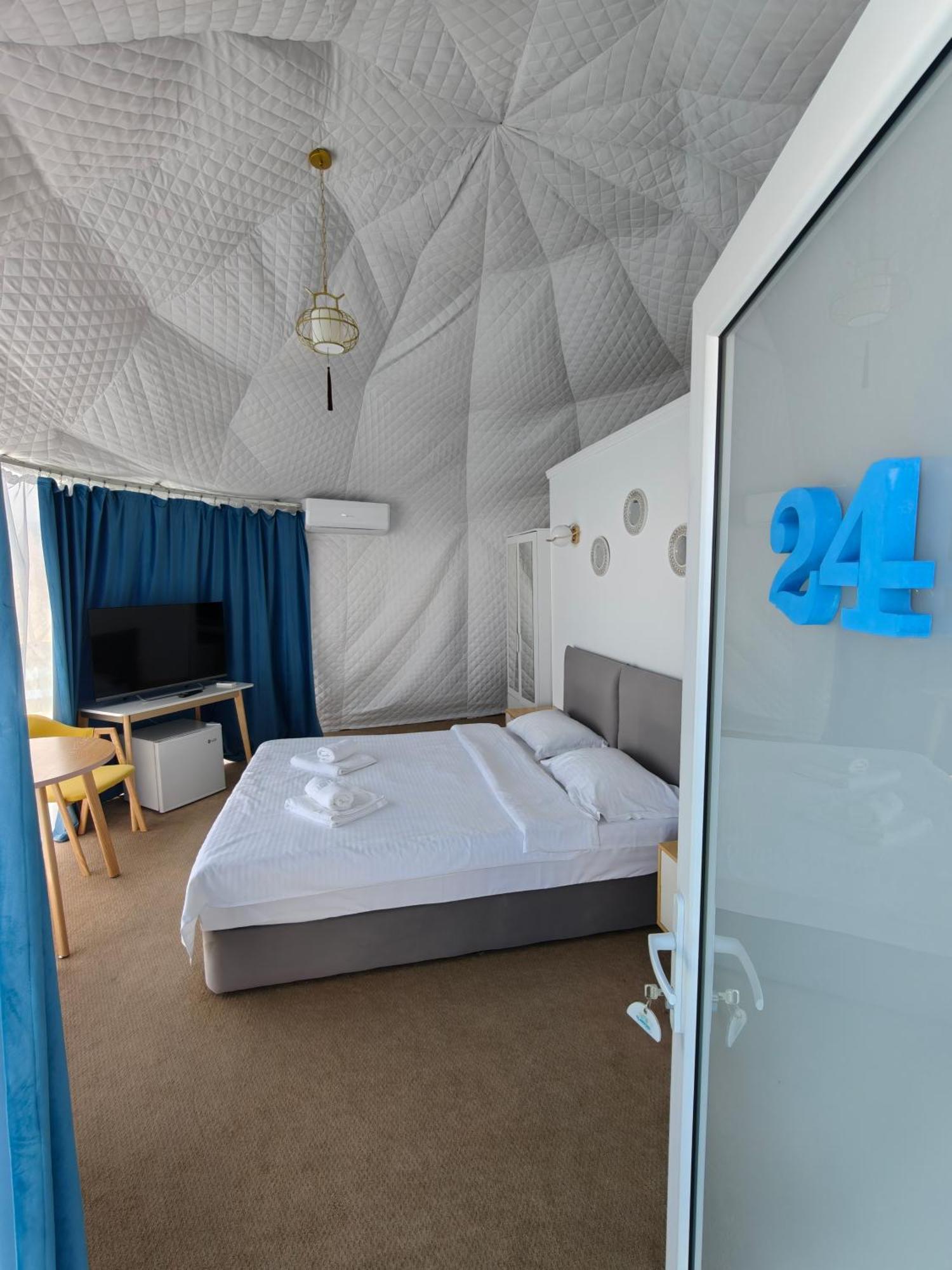 Glamping By The Sea Hotell Năvodari Exteriör bild